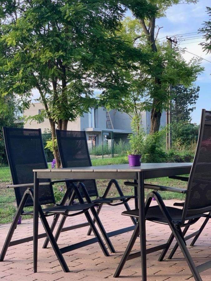 Levendulakert Siofok Apartmanhaz Exteriör bild