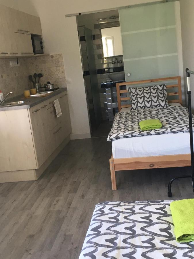 Levendulakert Siofok Apartmanhaz Exteriör bild