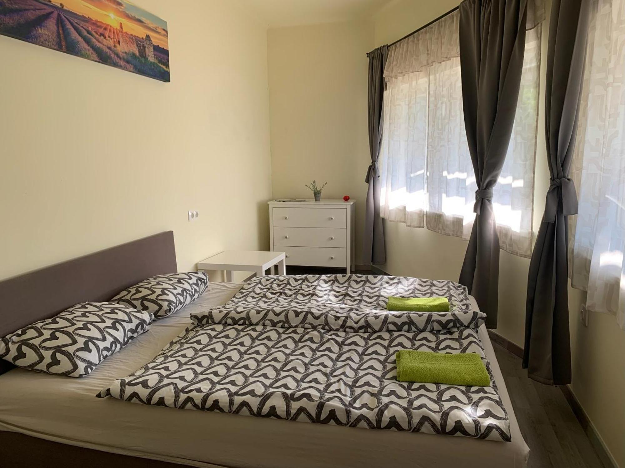 Levendulakert Siofok Apartmanhaz Exteriör bild